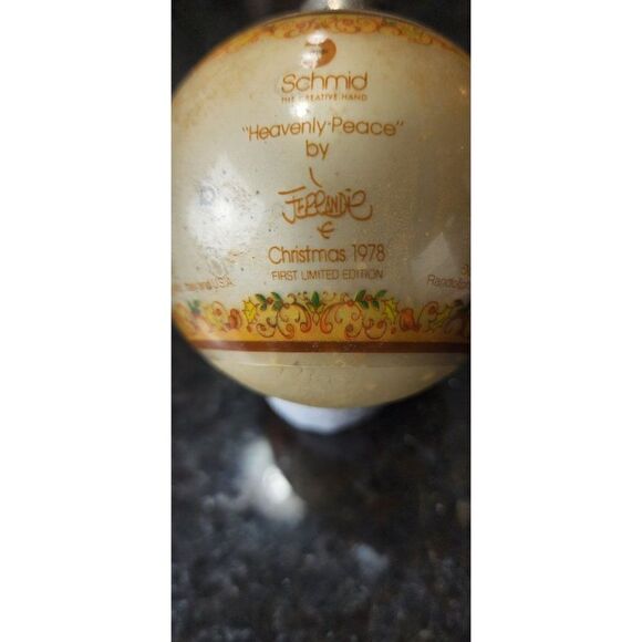 Vintage 1978 Schmid Heavenly Peace Christmas Ball Ferrandiz Ornament - Picture 5 of 7